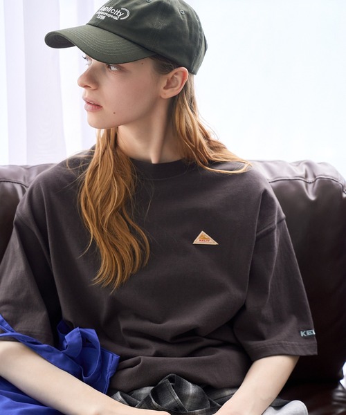 KELTY(ケルティ)の「【KELTY/ケルティ】別注 バックタイポロゴTシャツ(Tシャツ/カットソー・メンズ・カーキ/ネイビー/ベージュ/スミクロ/ブラック/ホワイト・S/M/L/XL)」の3枚目の写真