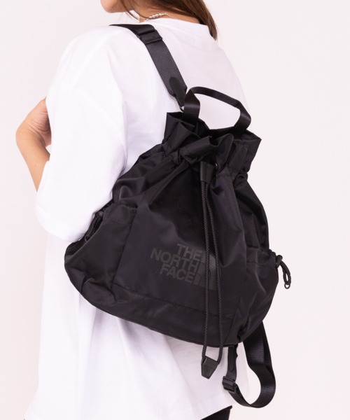 THE NORTH FACE(ザノースフェイス)の「【THE NORTH FACE/ザ・ノースフェイス】5WAY 巾着ショルダーバッグ/リュック/バックパック/W LIGHT BONNEY PACK/ユニセックス(バックパック/リュック・レディース・ホワイト/ブラック・FREE)」の21枚目の写真