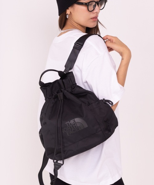 THE NORTH FACE(ザノースフェイス)の「【THE NORTH FACE/ザ・ノースフェイス】5WAY 巾着ショルダーバッグ/リュック/バックパック/W LIGHT BONNEY PACK/ユニセックス(バックパック/リュック・レディース・ホワイト/ブラック・FREE)」の17枚目の写真
