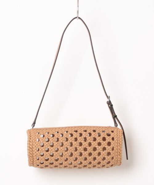 MICHAEL KORS(マイケルコース)の「IZZY クロシェ バレル ポシェット ショルダーバッグ スモール(ショルダーバッグ・レディース・ベージュ系・FREE)」の6枚目の写真