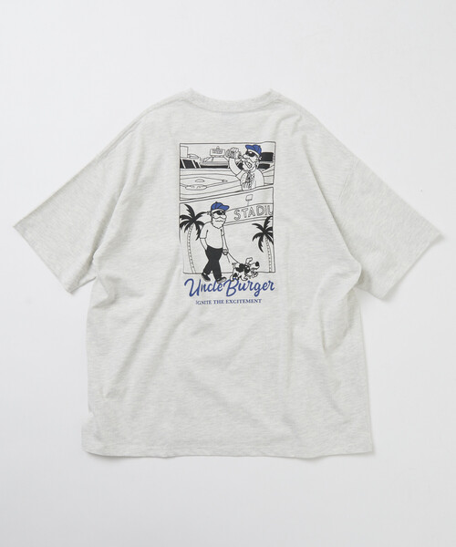 FREAK'S STORE(フリークスストア)の「限定展開 ビッグシルエット バックプリント クルーネック Tシャツ Uncle Holiday(Tシャツ/カットソー・メンズ・チャコールグレー/グレー/ブラウン/ホワイト・SMALL/LARGE/MEDIUM)」の13枚目の写真