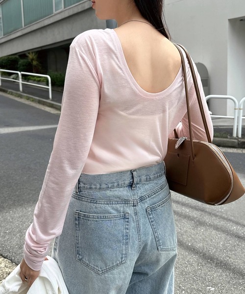 andme(アンドミー)の「【選べるネックデザイン】長袖シアーTシャツ(Tシャツ/カットソー・レディース・ブラック系1/ホワイト系1/ブラウン/ピンク/ブラック/ブラウン系1/ピンク系1/アイボリー・FREE)」の1枚目の写真