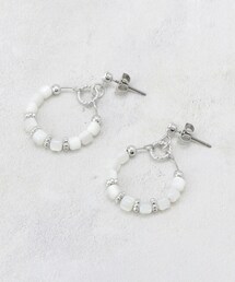 シェル調ビーズ×メタルフープピアス