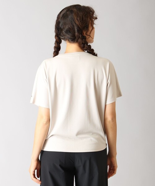 Columbia(コロンビア)の「Columbia/ ウィメンズマグノリアビスタショートスリーブTシャツ /コロンビア(Tシャツ/カットソー・レディース・ブラック/ベージュ/パープル・M/S/L/XL)」の7枚目の写真
