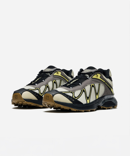 SALOMON(サロモン)の「SALOMON (サロモン) XT-WHISPER(スニーカー・メンズ・ライトグレー・28.5cm/28cm/27.5cm/27cm/26.5cm/26cm)」の2枚目の写真