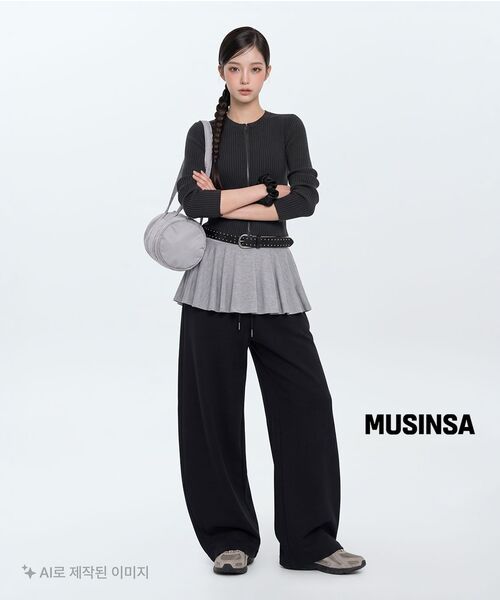 MUSINSA STANDARD WOMAN（ムシンサスタンダードウーマン）の「[クールタンダード] ウィメンズカーブドスウェットパンツ (2色)（スウェットパンツ・レディース・ブラック/グレー・X-SMALL/SMALL/MEDIUM/LARGE）」の17枚目の写真