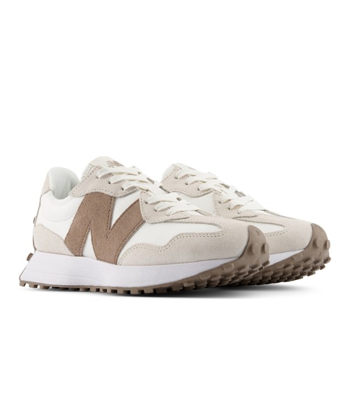 NEW BALANCE（ニューバランス）の「327（スニーカー・レディース・ホワイト×ブラウン/ホワイト系その他・25.5cm/25.0cm/24.5cm/24.0cm/23.5cm/23.0cm/22.5cm）」の3枚目の写真