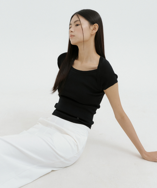 LUCIR ZU(ルシールズ)の「Boatneck Bolero Knit Top (black)(ニット/セーター・レディース・その他・FREE)」の2枚目の写真