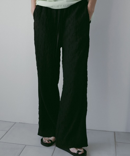 anuke（アンヌーク）の「anuke Shirring Easy Pants（その他パンツ・レディース・ダークブラウン/ブラック/ライトグリーン・36/38）」の4枚目の写真