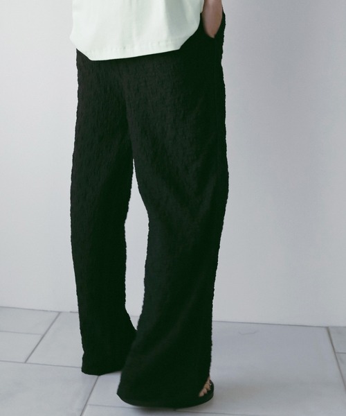 anuke（アンヌーク）の「anuke Shirring Easy Pants（その他パンツ・レディース・ダークブラウン/ブラック/ライトグリーン・36/38）」の6枚目の写真