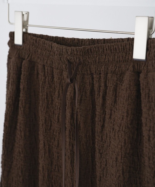 anuke（アンヌーク）の「anuke Shirring Easy Pants（その他パンツ・レディース・ダークブラウン/ブラック/ライトグリーン・36/38）」の8枚目の写真