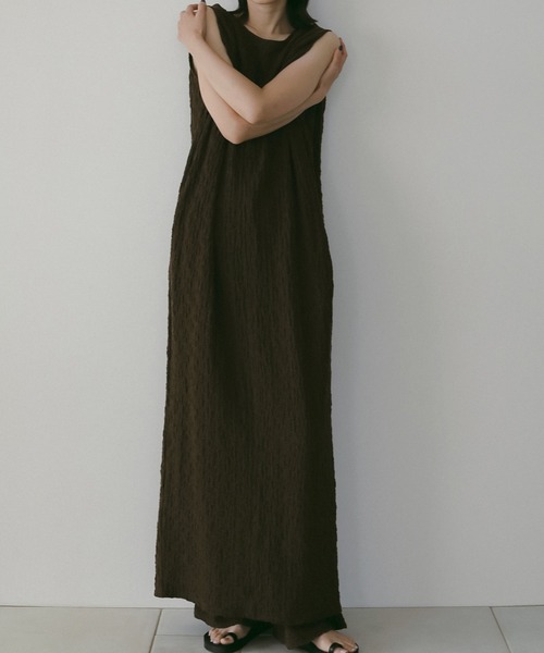 anuke（アンヌーク）の「anuke Shirring Easy Pants（その他パンツ・レディース・ダークブラウン/ブラック/ライトグリーン・36/38）」の10枚目の写真