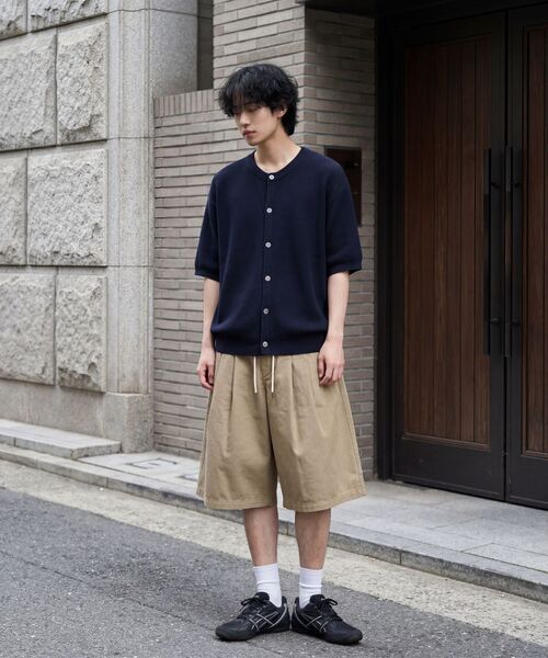 AGOD（エージーオーディー）の「ツーピンタックバンディングストリングバミューダパンツ[ベージュ]（その他パンツ・レディース・その他・SMALL/MEDIUM/LARGE/X-LARGE）」の12枚目の写真