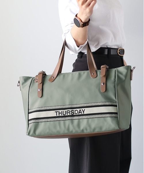 sankyo shokai(サンキョウショウカイ)の「ナイロン 牛革 2WAY ボストンバッグ(ボストンバッグ・レディース・グリーン/ネイビー/ワイン/ブラック・FREE)」の3枚目の写真