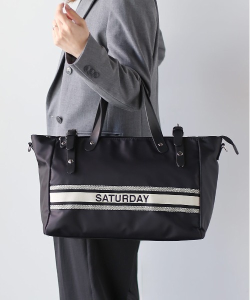 sankyo shokai(サンキョウショウカイ)の「ナイロン 牛革 2WAY ボストンバッグ(ボストンバッグ・レディース・グリーン/ネイビー/ワイン/ブラック・FREE)」の2枚目の写真
