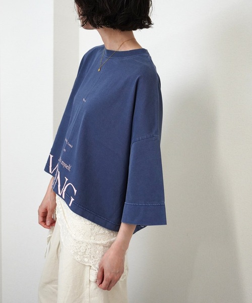 gossara(ゴサラ)の「【自然と目を引くデザイン】ピグメントオーバーロゴT(Tシャツ/カットソー・レディース・ネイビー/ダークブラウン/オフホワイト・FREE)」の14枚目の写真