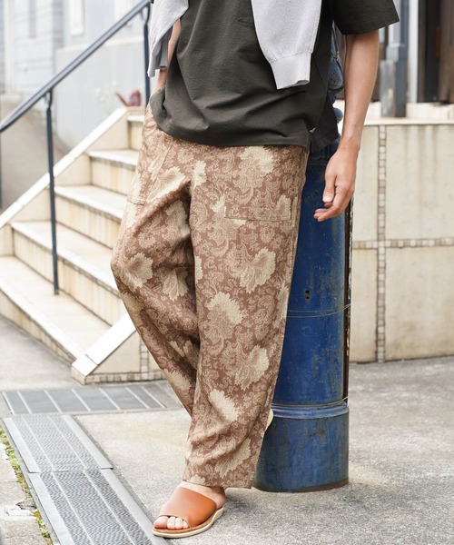 BAYFLOW(ベイフロー)の「リゾート柄リラックスパンツ(その他パンツ・メンズ・ネイビー/ベージュ/ブラック・MEDIUM/LARGE)」の1枚目の写真