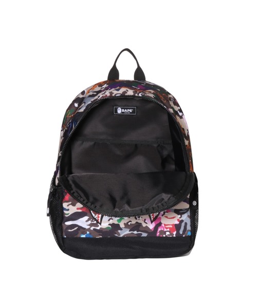 A BATHING APE(アベイシングエイプ)の「HYBRID CAMO SHARK PATCH DAYPACK(バックパック/リュック・キッズ・マルチ・FREE)」の3枚目の写真