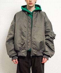 SCHISM INDUCING（スキズムインデューシング）の「PACK POCKET MA-1 JUMPER, SAGE（ブルゾン）」