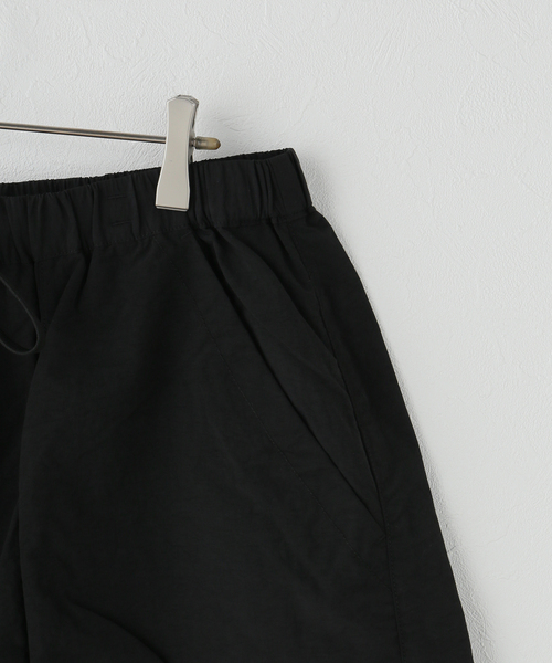 MANASTASH(マナスタッシュ)の「別注【MANASTASH/マナスタッシュ】 for JS NYLON SHORTS(その他パンツ・レディース・パープル系その他/ベージュ/ブラック・FREE)」の8枚目の写真
