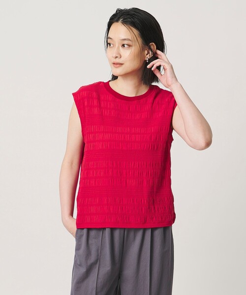 A DAY IN THE LIFE UNITED ARROWS(アデイインザライフユナイテッドアローズ)の「シャーリング ノースリーブプルオーバー <A DAY IN THE LIFE>(シャツ/ブラウス・レディース・ホワイト/ブラック/レッド・FREE)」の4枚目の写真
