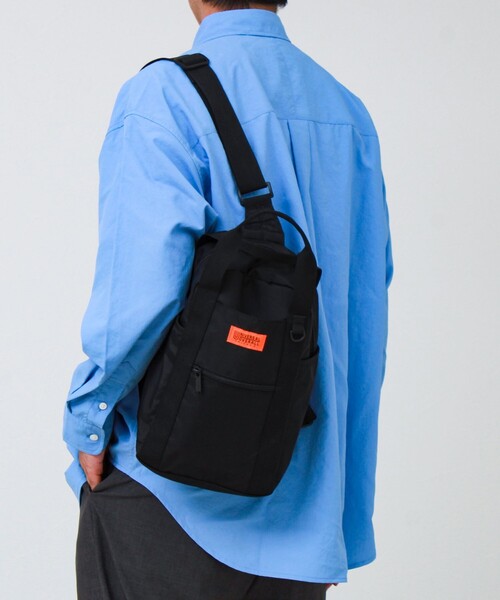 UNIVERSAL OVERALL(ユニバーサルオーバーオール)の「【UNIVERSAL OVERALL】Duffle body bag(ボディバッグ/ウエストポーチ・メンズ・ブラック/カモフラージュ・FREE)」の18枚目の写真