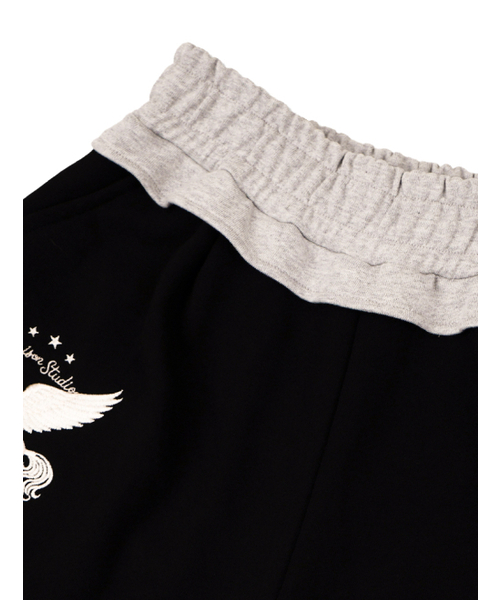 FABULOUS ARCHIVE（ファビュラスアーカイブ）の「NINE CURVED SWEAT PANTS BLACK(FCG1PT734W)（スウェットパンツ・レディース・ブラック・SMALL）」の8枚目の写真