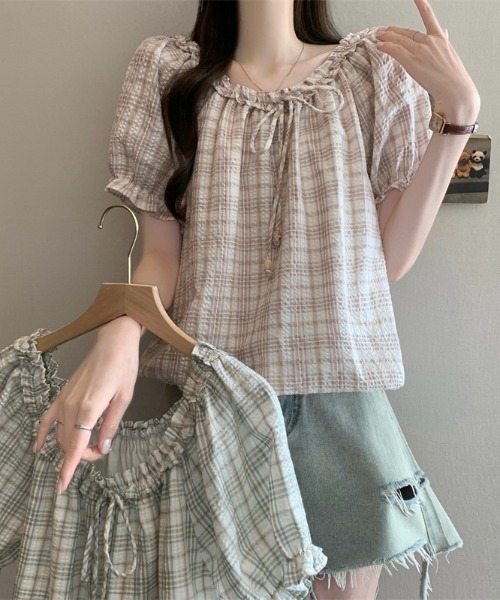 LUCPY(ラクピー)の「チェック柄リボンネックパフスリーブブラウス(シャツ/ブラウス・レディース・ホワイト/ピンク・FREE)」の5枚目の写真