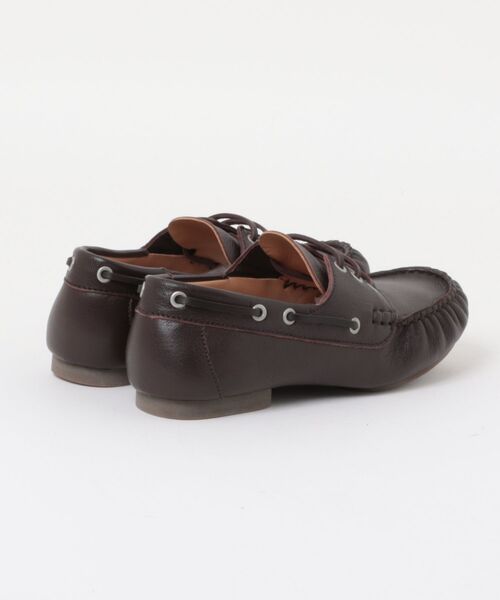 A.P.C.（アーペーセー）の「BATEAUX CAMILLE（モカシン/デッキシューズ・レディース・ブラウン・39/38/37/36）」の2枚目の写真