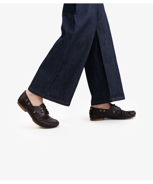 A.P.C.（アーペーセー）の「BATEAUX CAMILLE（モカシン/デッキシューズ・レディース・ブラウン・39/38/37/36）」の5枚目の写真