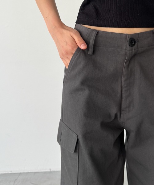 CANAL JEAN(キャナルジーン)の「diggity カプリカーゴパンツ(カーゴパンツ・レディース・チャコールグレー・MEDIUM/SMALL)」の11枚目の写真