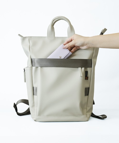 Sobagni(ソバニ)の「バックパック / BackPack180 02(バックパック/リュック・レディース・ホワイト/グレイッシュベージュ・FREE)」の4枚目の写真