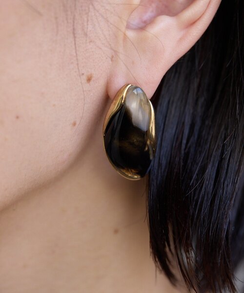 ear PAPILLONNER(イアパピヨネ)の「《チタンポスト》ブラックマーブルピアス(ピアス(両耳用)・レディース・ブラック・FREE)」の7枚目の写真
