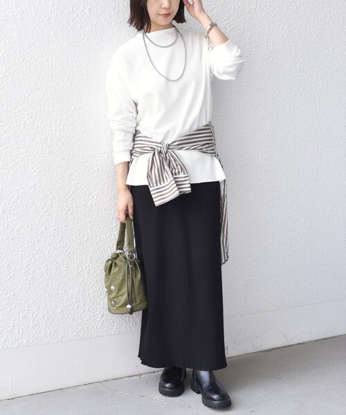 SHIPS Colors(シップス カラーズ)の「〈手洗い可能〉TC ワッフル ボートネック トップス◇(Tシャツ/カットソー・レディース・ブラック/グレー/オフホワイト・ONE SIZE)」の11枚目の写真