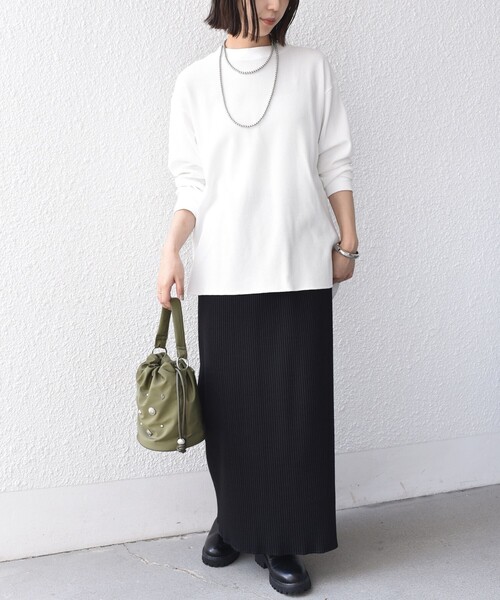 SHIPS Colors(シップス カラーズ)の「〈手洗い可能〉TC ワッフル ボートネック トップス◇(Tシャツ/カットソー・レディース・ブラック/グレー/オフホワイト・ONE SIZE)」の18枚目の写真