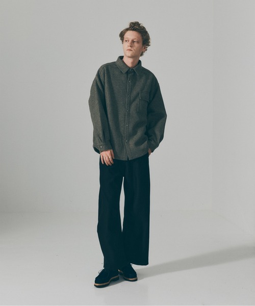 MAISON CLUB(メゾンクラブ)の「【MAISON CLUB】Long Flap Pocket Wide Slacks / ロングフラップポケット ワイドスラックス SNF(スラックス・メンズ・ブラック・M/L)」の5枚目の写真