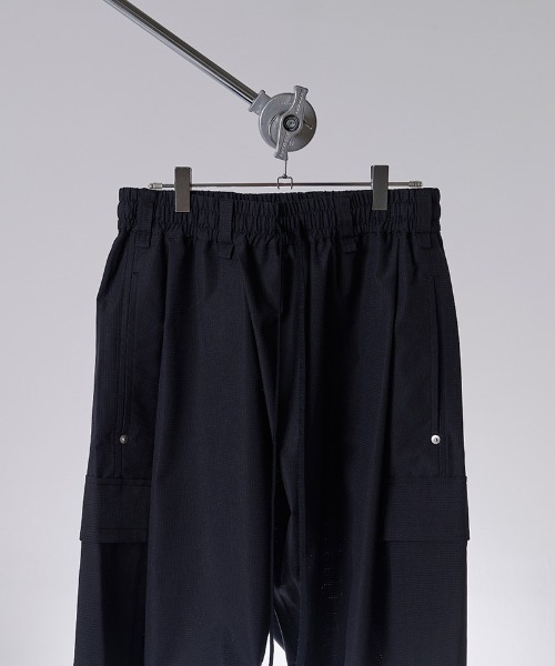 NAPE_(ネイプ)の「mp15515-THAI - CARGO-HPT カーゴショーツ(NPS-306)(その他パンツ・メンズ・ライトグレー/ブラック・4/3/2/1)」の11枚目の写真