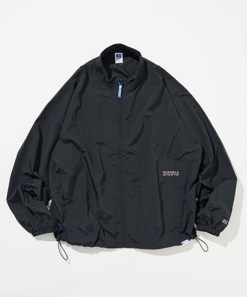 Russell Athletic(ラッセルアスレティック)の「RUSSELL ATHLETIC/ラッセルアスレティック 別注 ビックシルエット スタンドカラー ロゴ刺繍 ナイロン ジップブルゾン(ブルゾン・メンズ・ブラック/ブラウン/ネイビー・SMALL/LARGE/MEDIUM)」の4枚目の写真