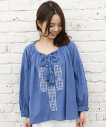 Kastane | 楊柳刺繍ブラウス(Tシャツ/カットソー)