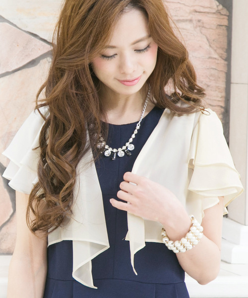 PourVous（プールヴー）の「ファンシーレースボレロ結婚式対応オケージョン（ノーカラージャケット・レディース・アイボリー/ブラック・M）」の16枚目の写真