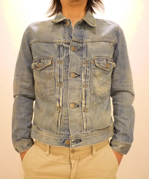 ESTNATION（エストネーション）の「EDWIN別注ブランド　Weft&Warp BY EDWIN　デニムブルゾン（デニムジャケット・メンズ・ライトブルー・SMALL/MEDIUM/LARGE）」の2枚目の写真