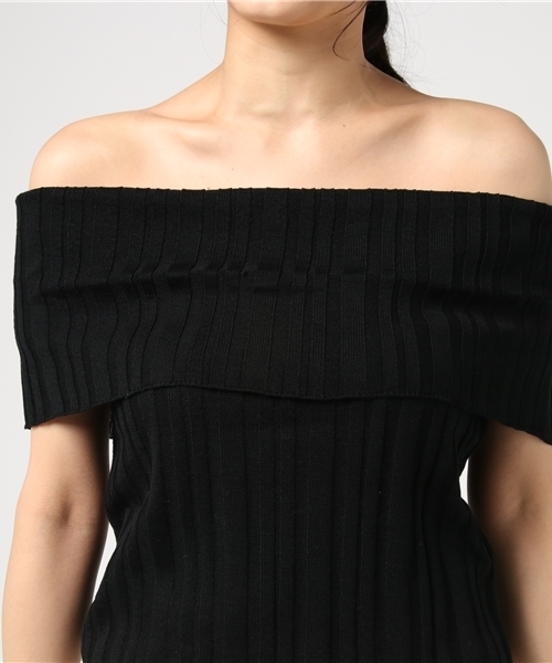 archives（アルシーヴ）の「ランダムリブオフショルニット（ニット/セーター・レディース・マスタード/レッド/ブラック・MEDIUM）」の9枚目の写真