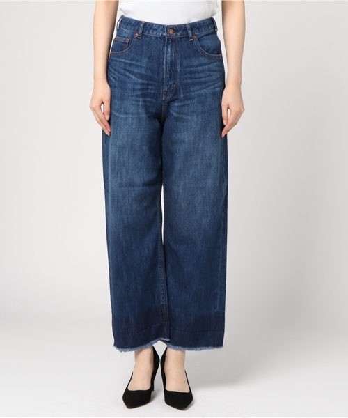 earth music&ecology（アースミュージックアンドエコロジー）の「USA COTTONデニムパンツ(ワイド)（デニムパンツ・レディース・ライトインディゴブルー/インディゴブルー・M/S/L）」の3枚目の写真