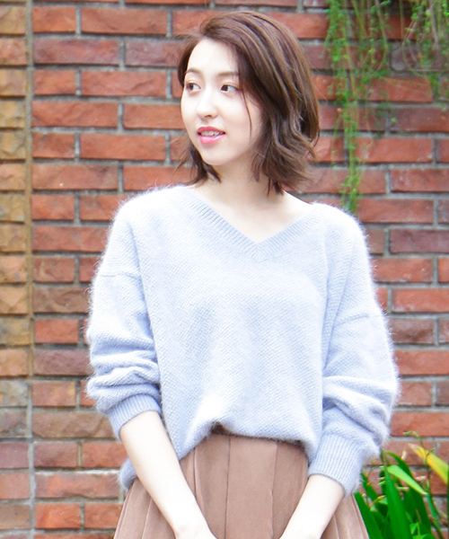 N.（N. Natural Beauty Basic）（エヌエヌナチュラルビューティーベーシック）の「◆鹿の子編みアンゴラミックスVネックニット（ニット/セーター・レディース・グレー/ピンク/ブルー/グリーン・MEDIUM）」の4枚目の写真