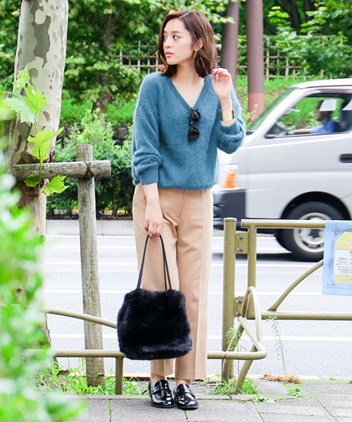 N.（N. Natural Beauty Basic）（エヌエヌナチュラルビューティーベーシック）の「◆鹿の子編みアンゴラミックスVネックニット（ニット/セーター・レディース・グレー/ピンク/ブルー/グリーン・MEDIUM）」の5枚目の写真