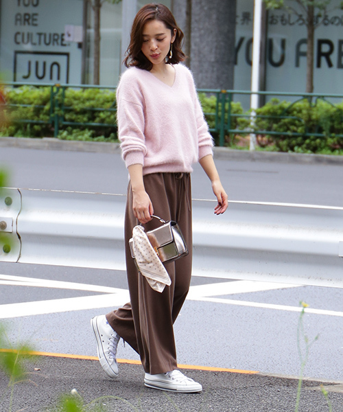 N.（N. Natural Beauty Basic）（エヌエヌナチュラルビューティーベーシック）の「◆鹿の子編みアンゴラミックスVネックニット（ニット/セーター・レディース・グレー/ピンク/ブルー/グリーン・MEDIUM）」の16枚目の写真