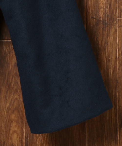 LBC（エルビーシー）の「ポケットファーロングコート（チェスターコート・レディース・ネイビー/ライトグレー・LARGE/MEDIUM）」の6枚目の写真