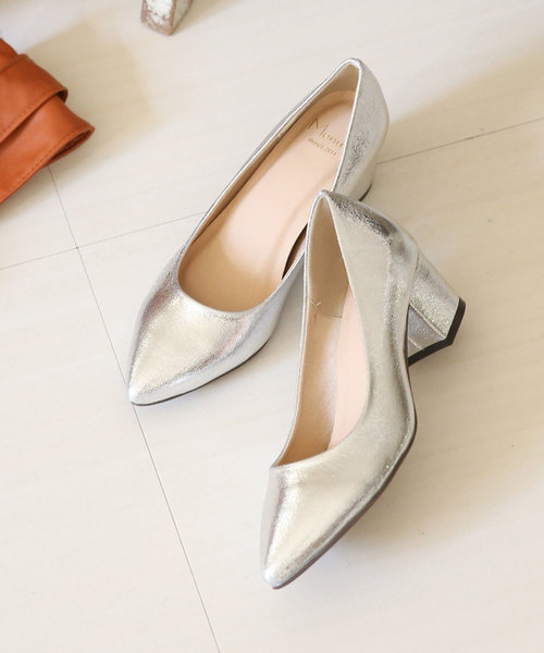 menue(メヌエ)の「4.5cm チャンキーヒール ポインテッドトゥ パンプス(パンプス・レディース・ピンク系その他/グレー/ライトベージュ/グレー系その他/ブラウン/ブラック/レッド系その他2/ネイビー/ブルー/ライトグレー/ホワイト/チェック/ブラック系その他2/ピンクベージュ/ブラウン系その他/シルバー/ブラック系その他/レッド系その他/グレイッシュベージュ/カラフル/ブラック系その他3/グレー系その他2/その他/レオパード/ブラック系その他4/その他1・23.0cm/25.0cm/24.0cm/24.5cm/23.5cm/22.5cm/26.0cm/22.0cm/25.5cm/21.5cm/26.5cm)」の22枚目の写真