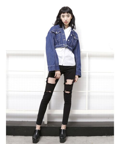 EMODA（エモダ）の「ノーカラークラッシュGジャン（デニムジャケット・レディース・ライトブルー/インディゴブルー・FREE）」の8枚目の写真