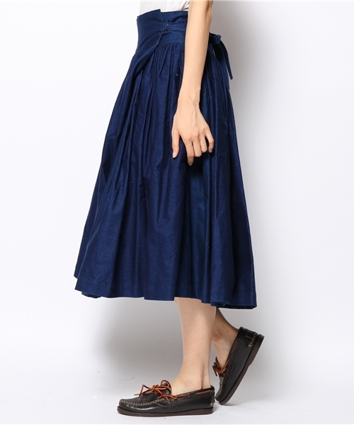 BEAMS BOY（ビームスボーイ）の「BEAMS BOY / インディゴ&ドット ブルガリアンスカート（スカート・レディース・インディゴブルー/ネイビー・ONE SIZE）」の4枚目の写真